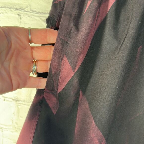 Lululemon THE Linerless Shorts Medium Black Gym Shorts Pockets drawstring - Picture 2 of 9